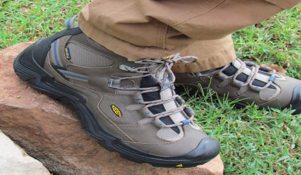 good place to buy hiking boots