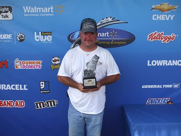 Lowery Wins Walmart Bass Fishing League Bulldog Division Tourney on Lake West Point, GA