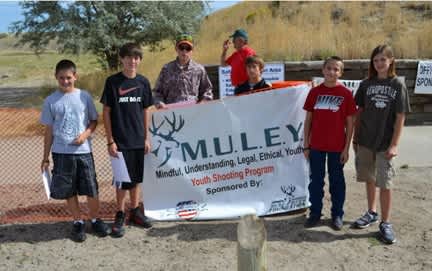 Mule Deer Foundation Connects with Youth at Wyoming Expo