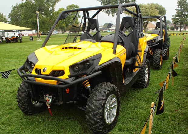 Can-Am Commander XT Side by Side