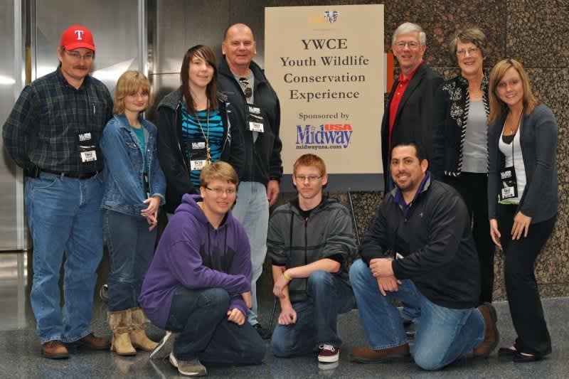 MidwayUSA Sponsors the Youth Wildlife Conservation Experience at the 2012 DSC Convention