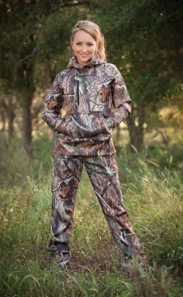 SHE Outdoor Apparel Introduces the Expedition Tech Hooded Pull-Over and ...