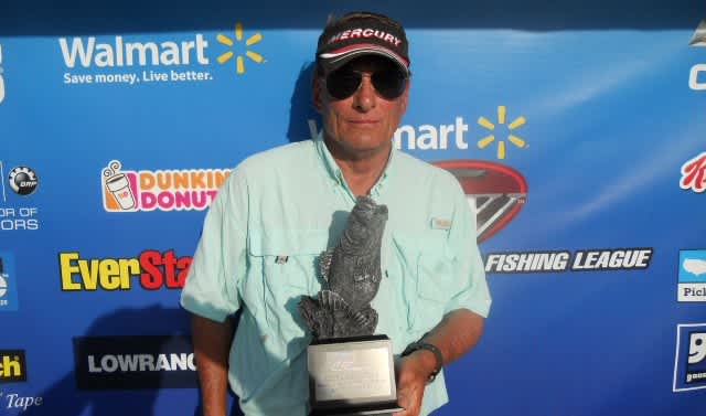 Perkins Wins Walmart Bass Fishing League Savannah River Division on Lake Hartwell