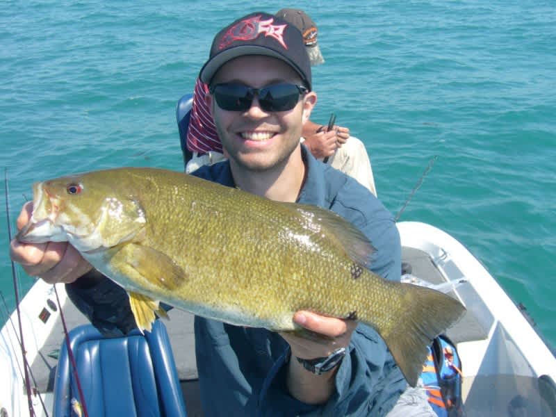 Video: Catching Smallmouth Bass on Tube Jigs
