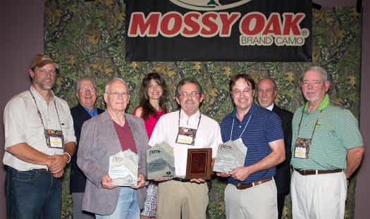 POMA and Mossy Oak Present 2012 POMA Pinnacle Awards for Exceptional Journalistic Work