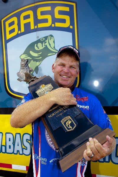 Gluszek Goes Wire-to-Wire at Bass Pro Shops Bassmaster Northern Open on Cayuga Lake
