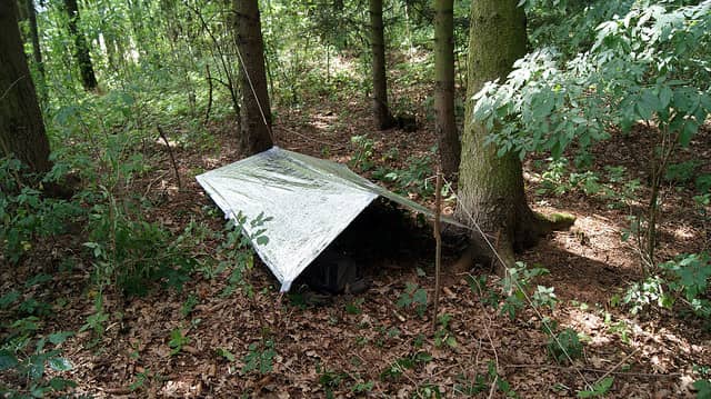 Infographic: 66 Shelters and Tents That Can be Made from Tarps