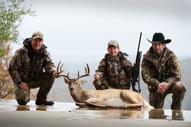 Benelli On Assignment:Texas Whitetails at Greystone Castle