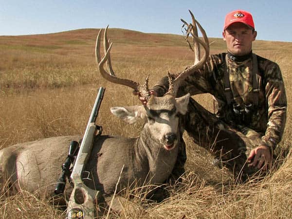 Muzzleloading for Mule Deer in South Dakota with Blake Garrett