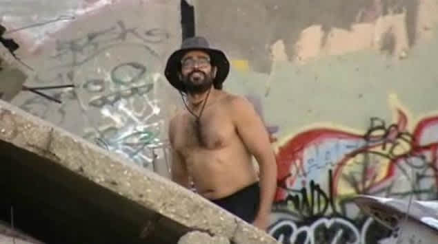 “Naked Caveman” Living in Texas Canyons Scaring Hikers and Residents