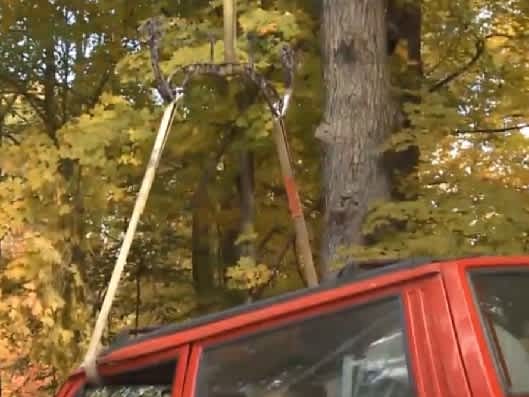 Video: Lifting an SUV with a Prime Bow