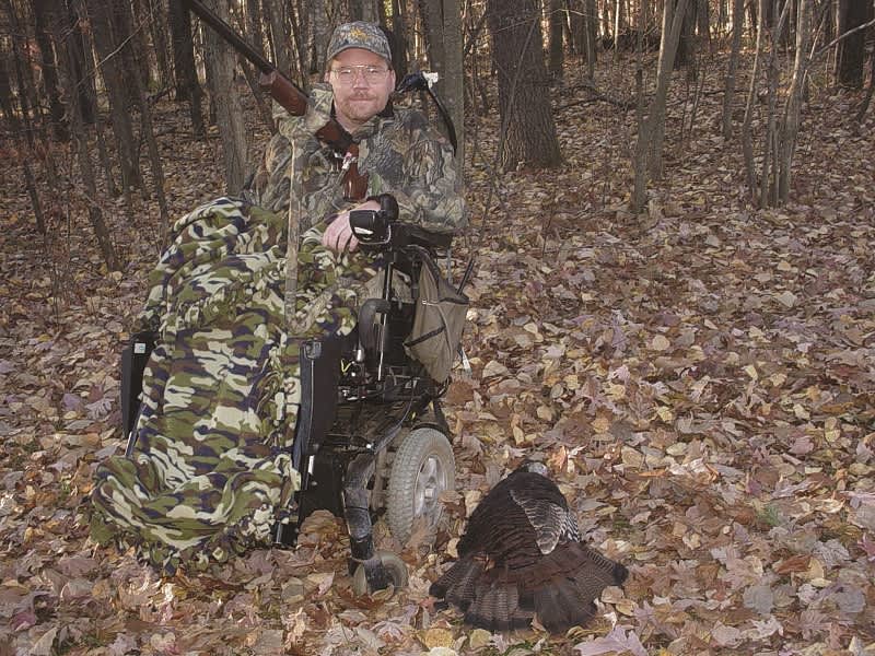 Adaptive Techniques Help Hunters with Multiple Sclerosis