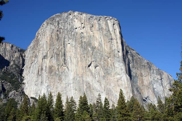 Video: Massive Porch Swing from the Top of El Capitan in Yosemite