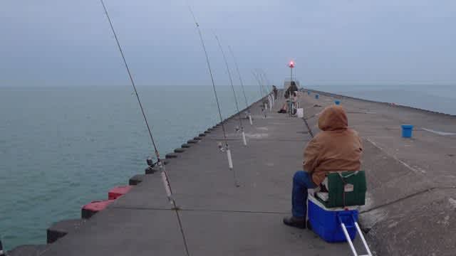 How to make a Rod Holder for Surf Fishing – Lake Michigan Angler A