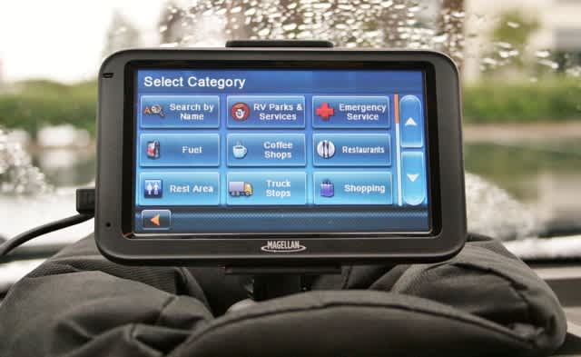 Magellan Introduces First 5-Inch RoadMate RV GPS Navigator