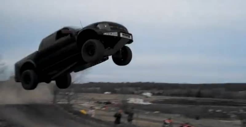 Video: When Extreme Power Sports Meet the Overconfident