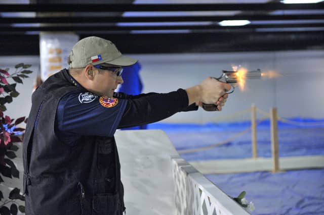 Lentz Returns as SSR Champ at 2013 Smith & Wesson IDPA Indoor Nationals