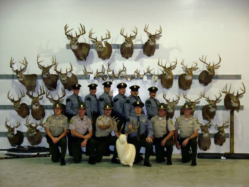 Hunters Plead Guilty to Illinois Deer Poaching Violations