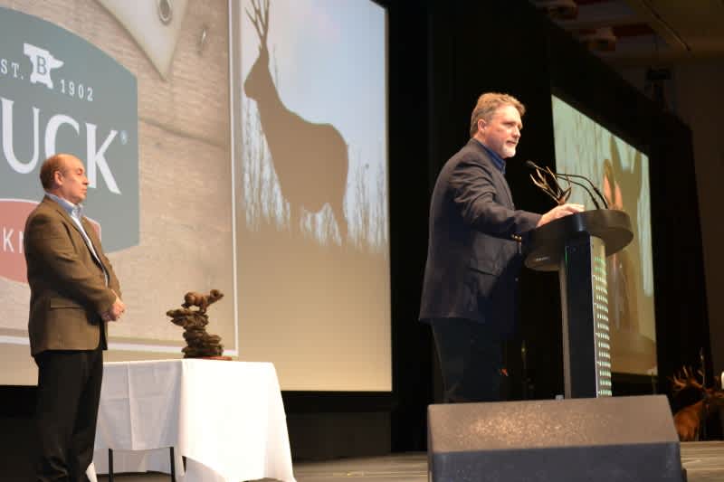 Mule Deer Foundation names Buck Knives as Corporate Sponsor of the Year