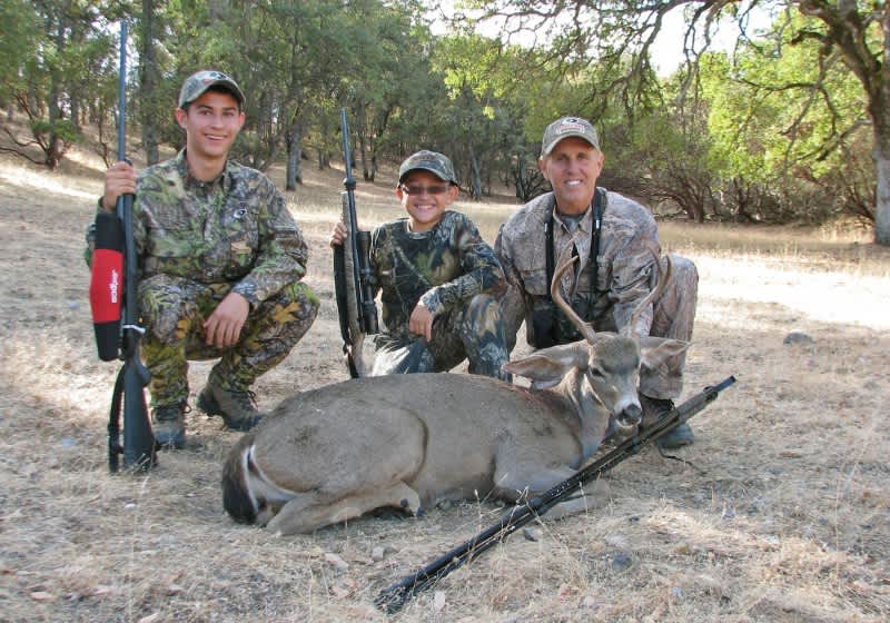 Parrey Cremeans Hunts Elusive Blacktail Deer