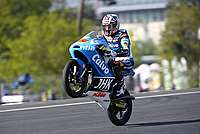 Vinales Wins MOTO3 at Spain’s Le Mans to Move Ahead in Championship