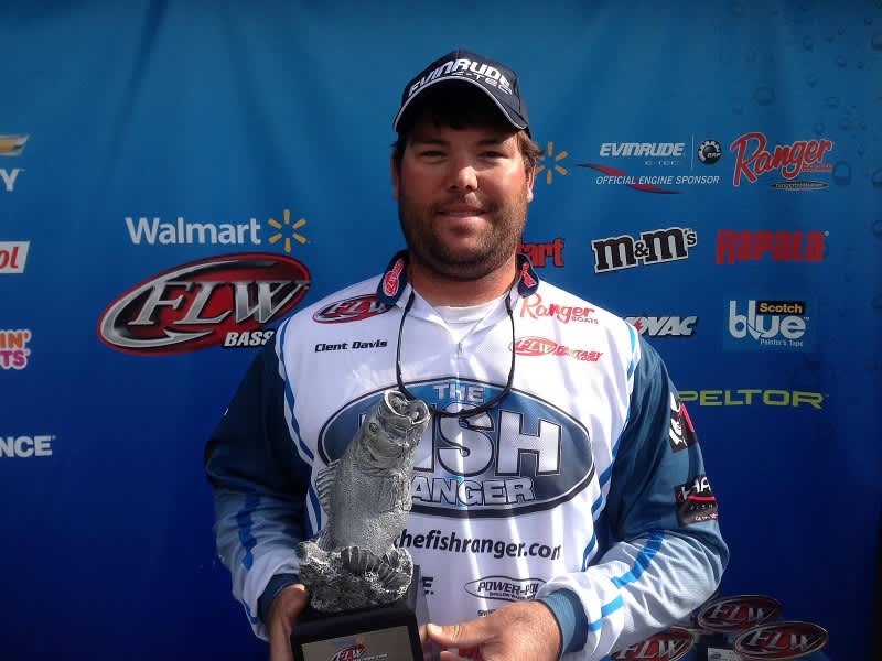 Davis Wins Walmart Bass Fishing League Bama Division on Alabama’s Lay Lake