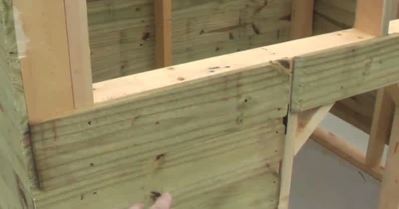 Alabama Students Build Box Blinds for Handicapped Hunters