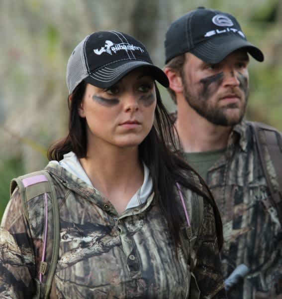 WALLHANGER TV on Pursuit Channel Partners with Advanced Treestand Technologies