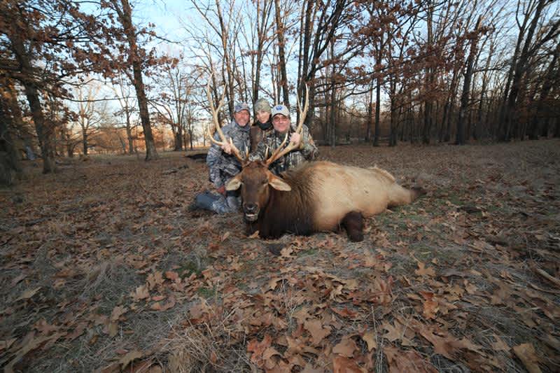 Brotherhood Outdoors New Season Watch & Win Contest Kicks off with Texas Elk Hunt