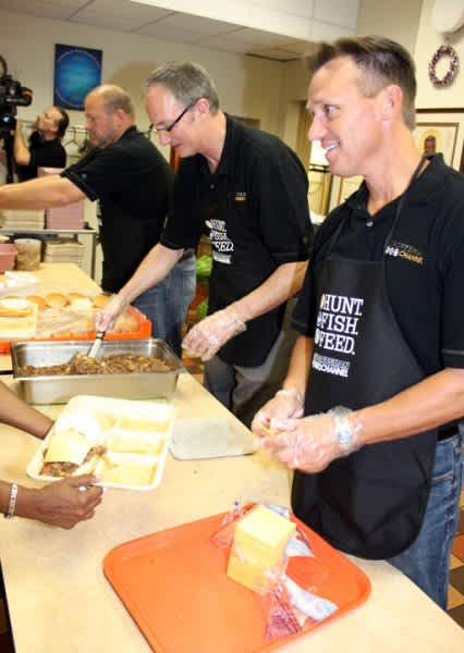 Sportsman Channel and Comcast Partner with Everett Coho Derby to Help Feed Those in Need