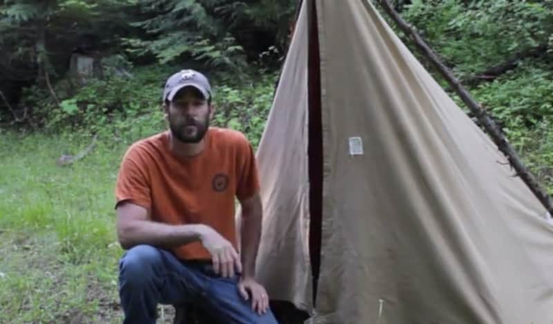 Video: How to Build a Simple Tarp Tent