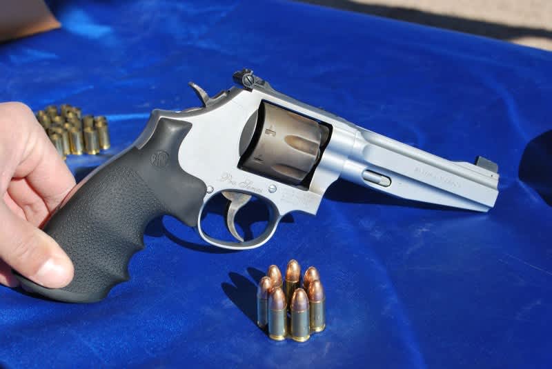 Media Day Initial Impressions: Smith & Wesson 986