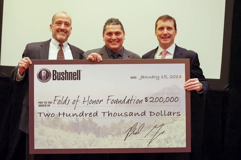 Bushnell Contributes $200,000 to Folds of Honor Foundation