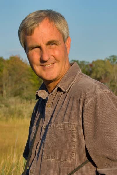 ZEISS Announces Lifetime Achievement Award for Pete Dunne – Renowned Conservation Leader and Educator