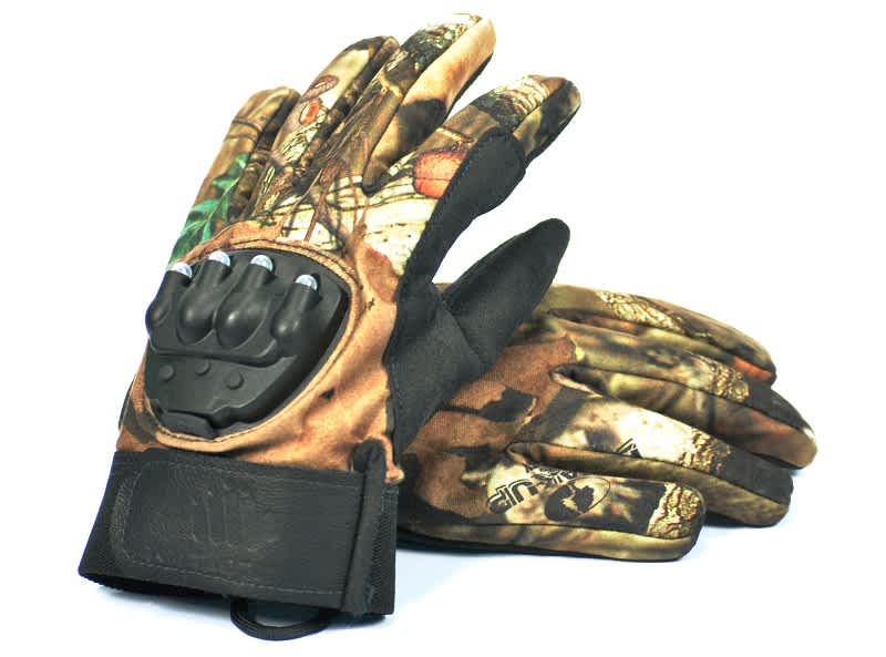 T&M Tactical Gloves Offer Hands-Free Light in Mossy Oak Camo