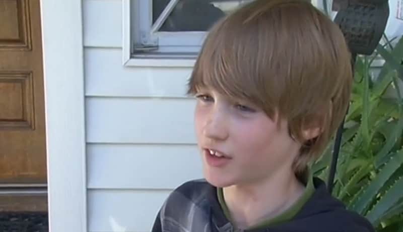 Nine-year-old Snowmobiler Rescues Father, Rides Miles for Help