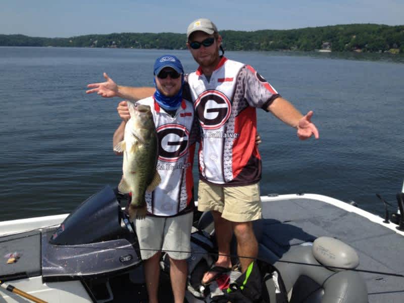 University of Georgia Takes Top Honors at the 2014 BoatUS Collegiate Bass Fishing Championship