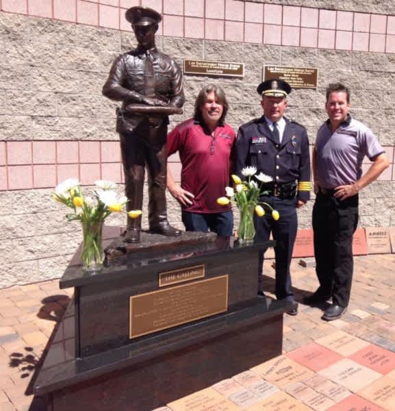 LaserLyte Honors Police of Cottonwood, Arizona with Bronze Sponsorship of Law Enforcement Heroes Statue