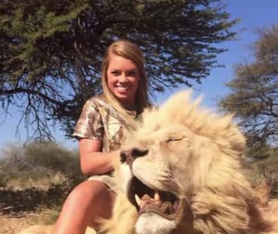 Facebook Removes Texas Cheerleader’s Hunting Pictures