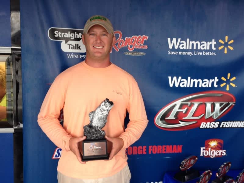 Veale Wins Walmart Bass Fishing League Gator Division Event on Lake Okeechobee