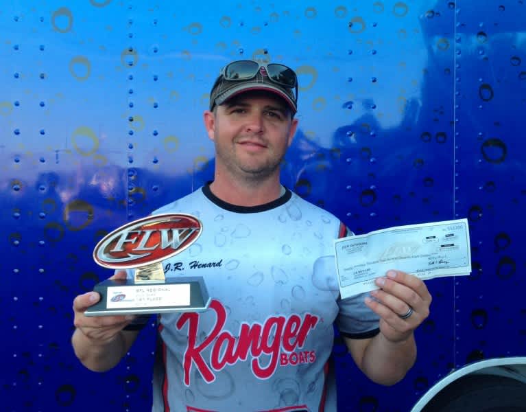 Henard Wins Walmart Bass Fishing League Wild Card on Kentucky Lake