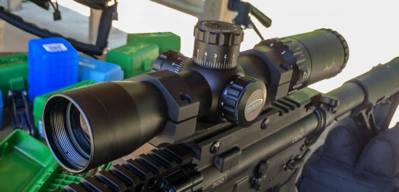 4 Outstanding AR-15 Scopes That Cost Less Than $400