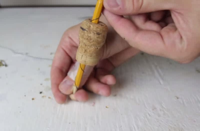 Video: How to Make Your Knife Float and 7 Other Fishing Hacks