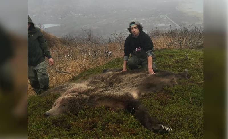 14-year-old Hunter Shoots Charging Kodiak Bear at 15 Yards