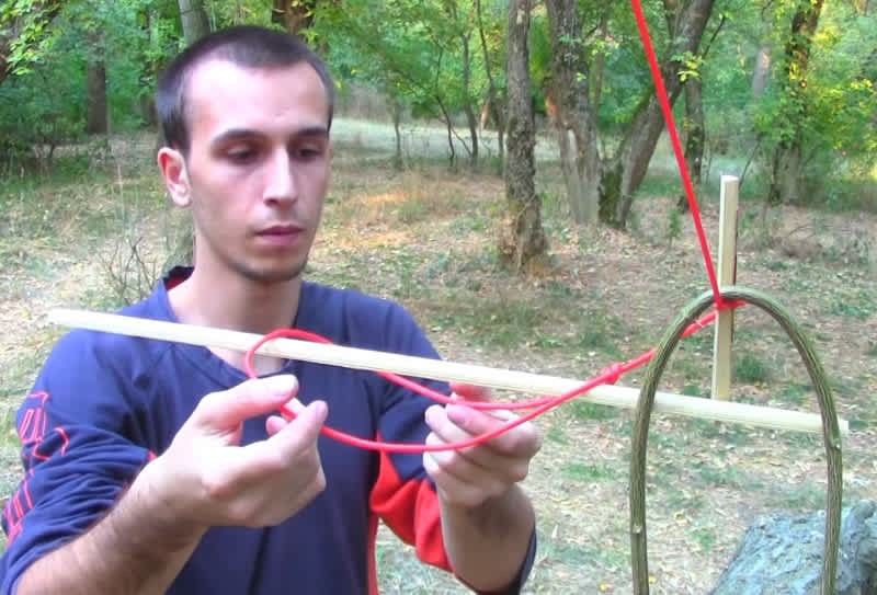 Video: 5 Simple Survival Traps and How to Make Them