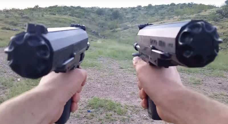 Video: Dual-wielding 200 Rounds of Calico Goodness