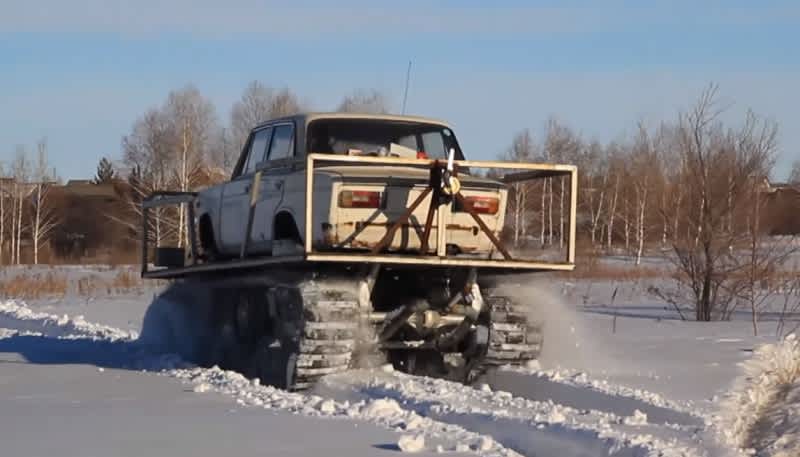 Video: How to Make Your Junk Car into an Off-roader