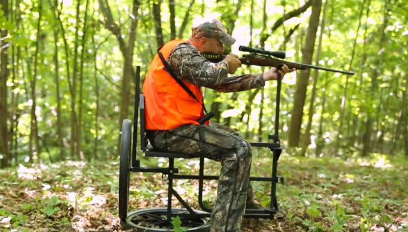 Video: The Game Cart That Transforms into a Hunting Chair