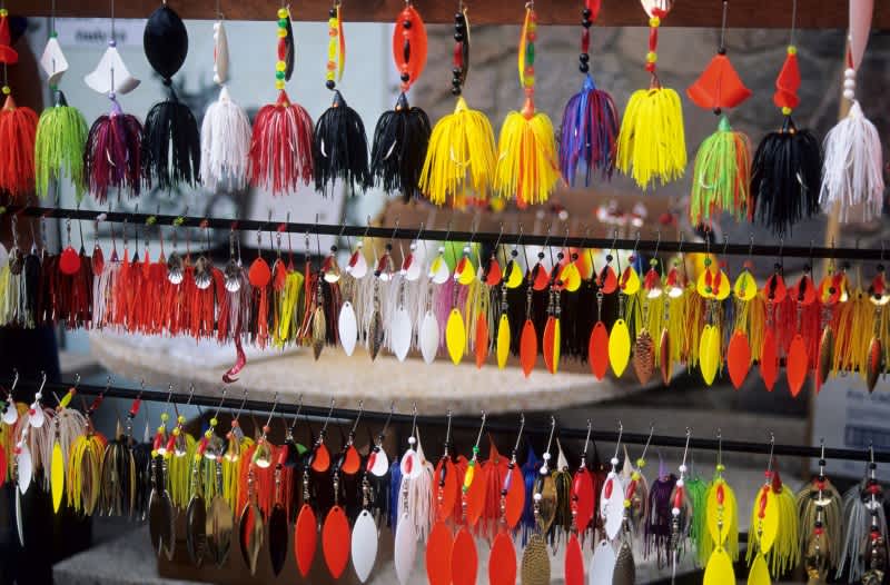 Baits VS Lures: Which is More Beneficial?