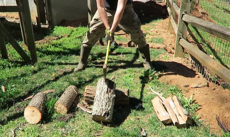Video: Are You Splitting Wood Wrong?